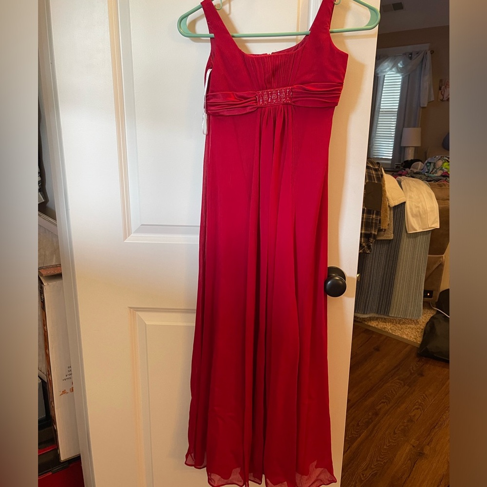 David’s bridal youth bridesmaid dress. Red. Size 6. Matching shoes. Size 2.